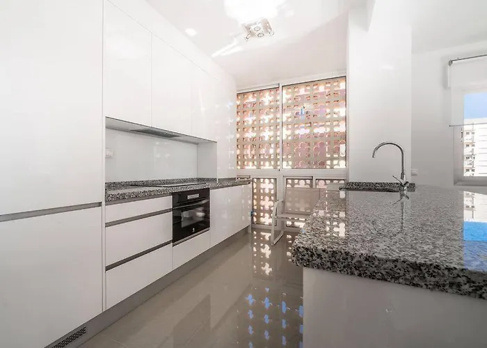 Stunning Gem With And Sea Views Apartment Fuengirola