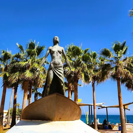 Stunning Gem With And Sea Views Fuengirola