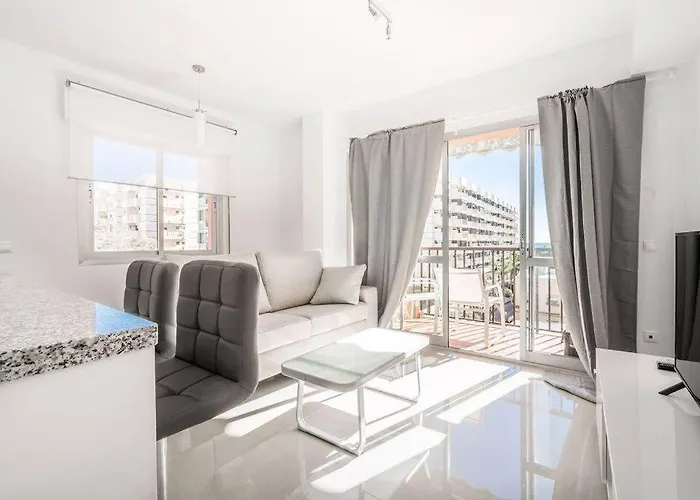 Stunning Gem With And Sea Views * Fuengirola