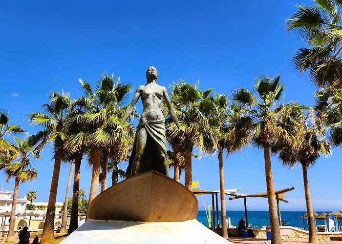 Stunning Gem With And Sea Views Fuengirola