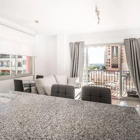 Apartamento Stunning Gem With And Sea Views Fuengirola